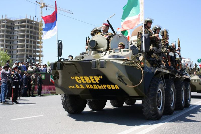 Батальон «Север» принимает участие в военном параде в центре Грозного