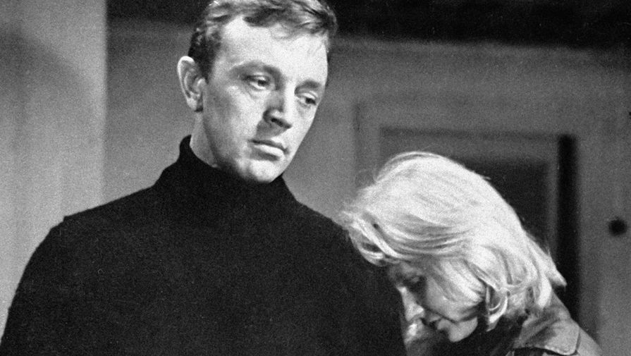 Анатолий Ромашин и Светлана Дик в&nbsp;сцене из&nbsp;фильма &laquo;Знакомьтесь, Балуев&raquo; (1963)
