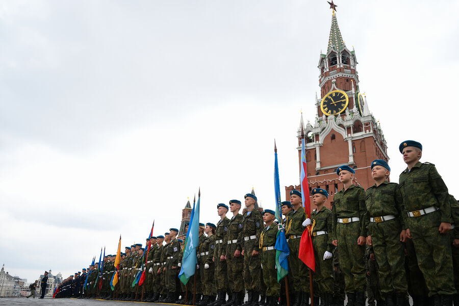 Военнослужащие на&nbsp;праздновании 95-й годовщины со дня образования Воздушно-десантных войск России на&nbsp;Красной площади в&nbsp;Москве, 2&nbsp;августа 2025&nbsp;года