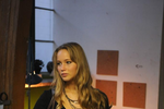 <b>«Как сумасшедший» (2011)</b>
<br><br>
Лоуренс в ленте сыграла девушку, с которой главный герой встречается во время вынужденной разлуки с британкой. Фильм, что примечательно, был полностью снят на цифровой фотоаппарат.
