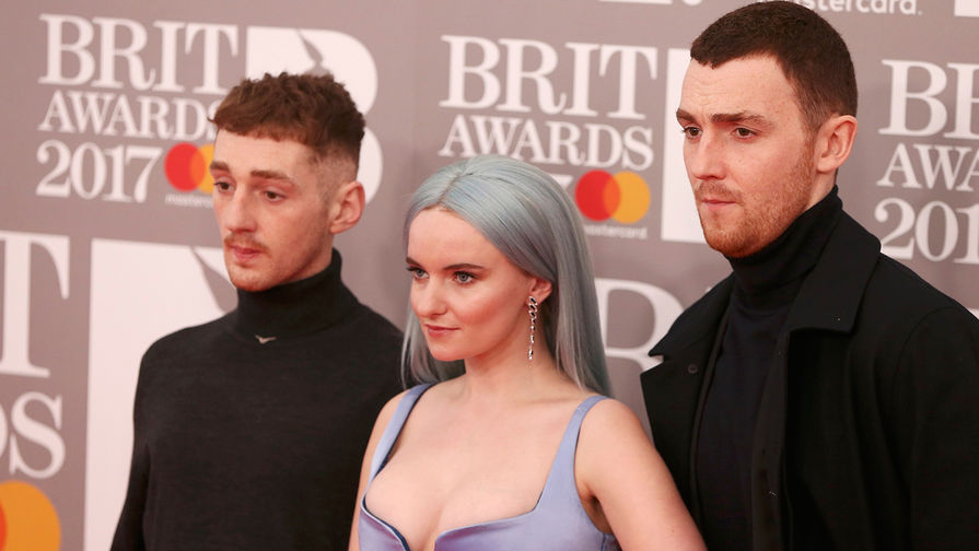 Участники группы Clean Bandit Люк Паттерсон, Грейс Чатто и Джек Паттерсон