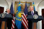 Президент Казахстана Нурсултан Назарбаев и президент США Дональд Трамп во время встречи в Белом доме, 2018 год