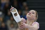 Россиянка Мария Сотскова на чемпионате мира по фигурному катанию в Хельсинки