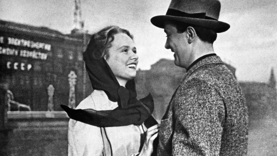 Нина Гребешкова и Олег Голубицкий в&nbsp;сцене из&nbsp;фильма &laquo;Испытание верности&raquo;, 1954 год
