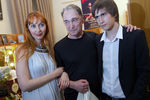 Актер Владимир Коренев с дочерью Ириной и внуком Егором, 2010 год 