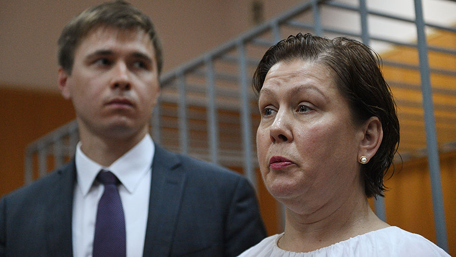 Бывший директор Библиотеки украинской литературы в&nbsp;Москве Наталья Шарина во время оглашения приговора