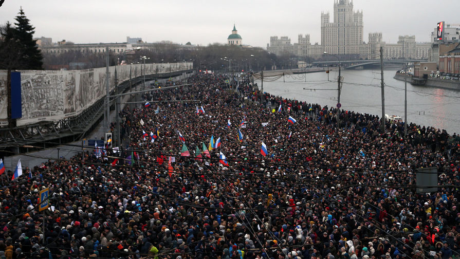 Марш памяти Бориса Немцова после убийства политика в центре Москвы, 1 марта 2015 года