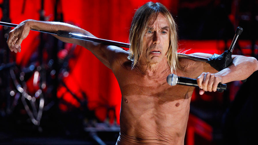 Выступление Игги Попа и The Stooges на&nbsp;церемонии включения в&nbsp;Зал славы рок-н-ролла в&nbsp;отеле «Уолдорф-Астория» в&nbsp;Нью-Йорке, 2010 год