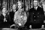 Евгения Козырева, Юрий Пузырев, Юлия Борисова и Николай Тимофеев в фильме Георгия Натансона «Посол Советского Союза», 1970 год
