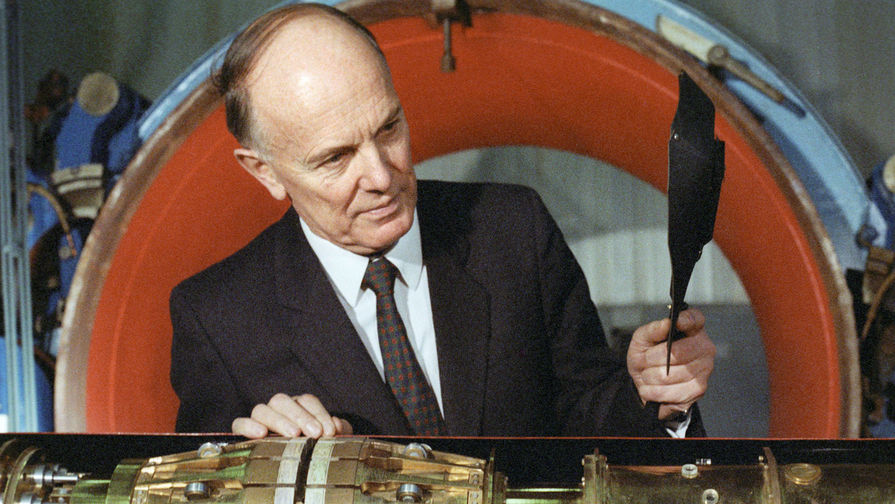 Президент Академии наук Украинской ССР Борис Евгеньевич Патон, 1983 год