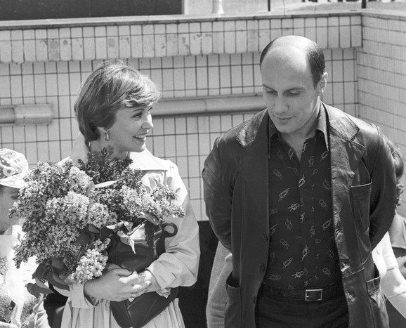 С Людмилой Гладунко на съемках фильма «Ангел мой».