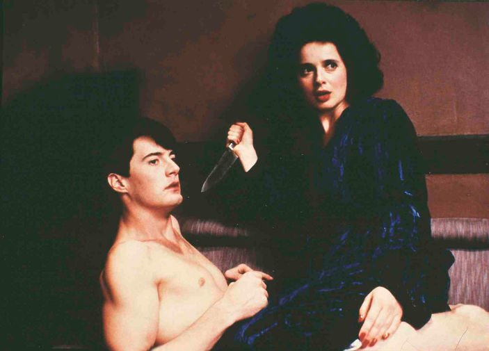 Кайл Маклахлен и Изабелла Росселлини в фильме «Синий Бархат» (1986)