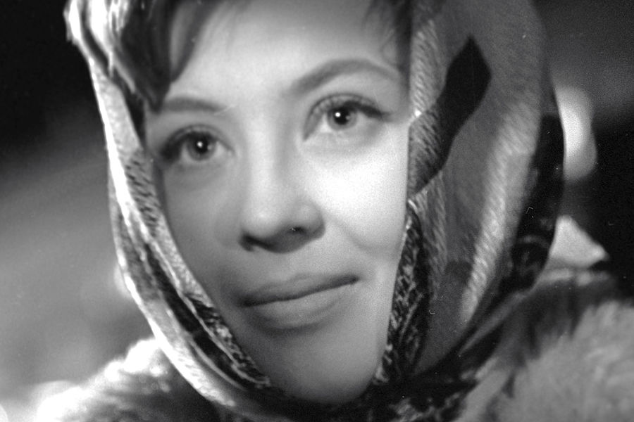 Нина Шацкая в&nbsp;сцене из&nbsp;фильма &laquo;Коллеги&raquo; (1962)