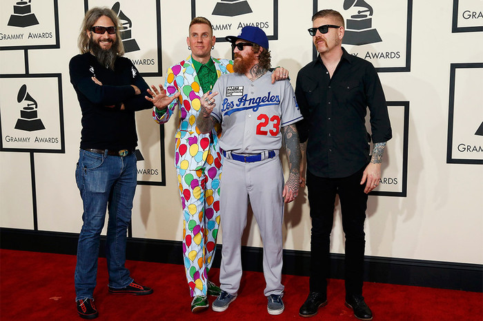 Группа Mastodon на 57-й церемонии вручения «Грэмми»