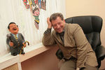 Борис Грачевский в своем рабочем кабинете, 2007 год