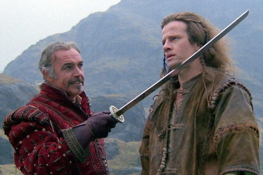 <b>&laquo;Горец&raquo; (1986)</b>
<br><br>
Фантастический боевик с&nbsp;Кристофером Ламбертом в&nbsp;главной роли положил начало знаменитой вселенной &laquo;Горца&raquo;, которая и поныне занимает целый пласт мировой поп-культуры. В&nbsp;фильме о&nbsp;Конноре Маклауде Коннери сыграл Рамиреса &mdash; бессмертного египтянина, являющегося наставником центрального персонажа.