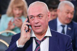 Журналист Сергей Доренко перед выступлением президента России Владимира Путина с ежегодным посланием к Федеральному Собранию в Москве, 2018 год