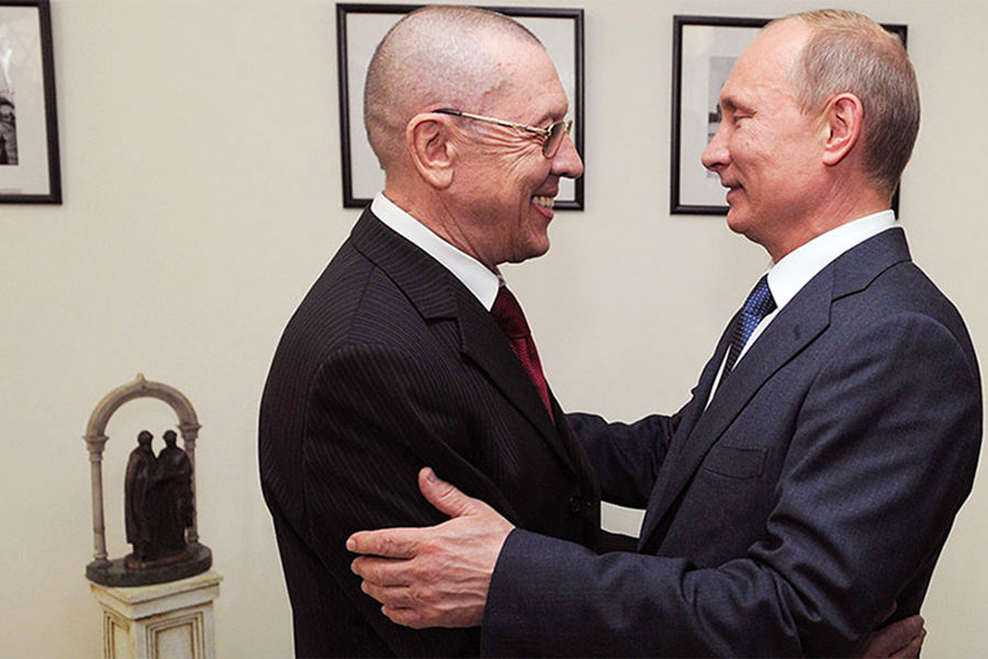 Валерий Золотухин и президент России Владимир Путин на&nbsp;открытии Российского центра науки и культуры в&nbsp;Вифлееме, 2012&nbsp;год