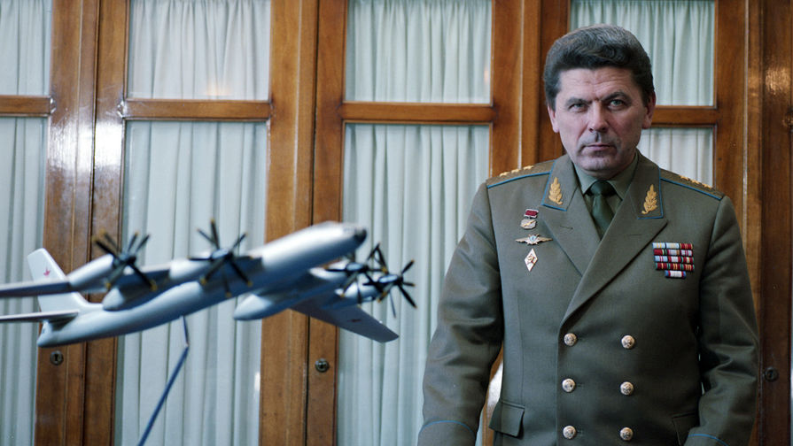 Москва. 1991&nbsp;г. Главнокомандующий ВВС СССР генерал-полковник авиации Петр Степанович Дейнекин