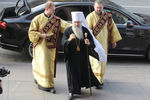 Митрополит Санкт-Петербургский и Ладожский Варсонофий перед церемонией венчания, 1 октября 2021 года