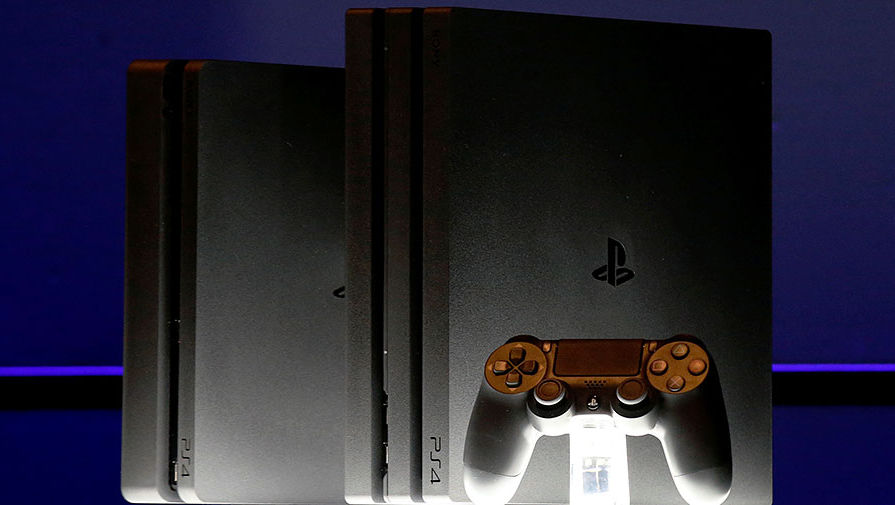 Консоли PS4 Pro и PS4 Slim