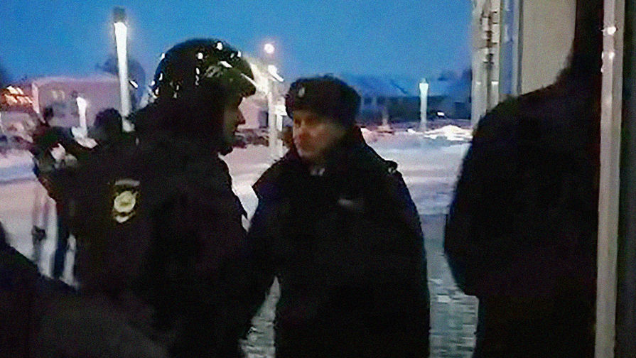 Ситуация в аэропорту Ханты-Мансийска после экстренной посадки рейса SU1515 «Сургут — Москва», 22 января 2019 года