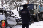 Последствия аварии с участием грузового автомобиля и минивена в Красноярском крае, 10 февраля 2018 года