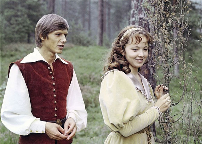 Александр Галибин и Вера Новикова в сцене из фильма «Ослиная шкура» (1982)