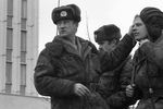 Десантники у здания Дома печати в Вильнюсе, 12 января 1991 года
