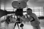 Режиссер Георгий Юнгвальд-Хилькевич во время съемки фильма, 1985 год