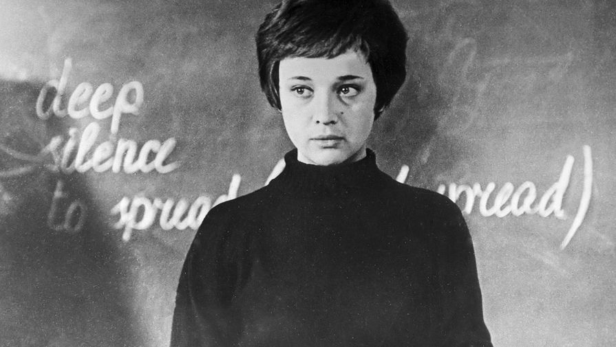 Ирина Печерникова в&nbsp;фильме &laquo;Доживем до&nbsp;понедельника&raquo;, 1969 год