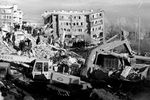 Стихия, бушевавшая всего полторы минуты, унесла 25 тыс. человеческих жизней, 20 тыс. людей остались инвалидами, 514 тыс. — лишились крова