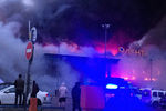 Во время пожара в гипермаркете «Лента» на Набережной Обводного канала в Санкт-Петербурге, 10 ноября 2018 года