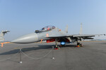 Истребитель Су-30МКИ ВВС Индии на международной выставке Aero India 2025 на территории военно-воздушной базы Yelahanka в Бангалоре, 9 февраля 2025 года 