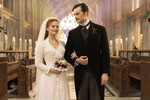 <b>«Форсайты» (The Forsytes) — 1 сезон, реж. Мину Гаур и Аннетта Лофер</b>
<br><br>
<b>Где и когда смотреть:</b> в «Амедиатеке» — с 1 сентября
<br><br>
Новая экранизация монументального цикла Джона Голсуорси о состоятельном семействе Форсайт. Во главе актерского состава — Джошуа Орпин («Титаны») и Милли Гибсон («Доктор Кто»), также в сериале снялись Элеонор Томлинсон («Полдарк»), Джек Дэвенпорт («Пираты Карибского моря»), Стивен Мойер («Настоящая кровь»), Таппенс Мидлтон («Восхождение Юпитер»), Франческа Аннис («Макбет» Романа Поланского), Джейми Флаттерс («Аватар: Путь воды») и Сьюзан Хэмпшир, сыгравшая в экранизации «Саги о Форсайтах» 1967 года.