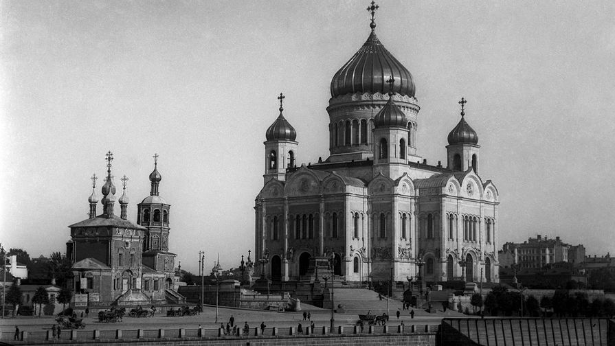 1925 год. Кафедральный соборный храм Христа Спасителя в Москве