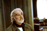 <b>«Найти Форрестера» (2000)</b>
<br><br>
В истории взросления Гаса Ван Сента Коннери сыграл, собственно, Уильяма Форрестера — писателя-отшельника, получившего когда-то Пулитцеровскую премию.
