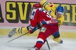 Ближе ко второму перерыву наши допустили целый ряд ошибок, что привело к первой пропущенной на турнире шайбе