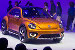 Концепт Volkswagen Beetle Dune на международном автосалоне в Детройте, 2014 год