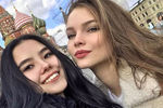 Наталья Строева и Юлия Полячихина на Красной площади