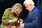 3058195 27.03.2017 Актриса Марина Зудина и основатель и художественный руководитель театра Олег Табаков на церемонии вручения премии Олега Табакова в «Московском театре под руководством О. Табакова» в Москве. Екатерина Чеснокова / РИА Новости
