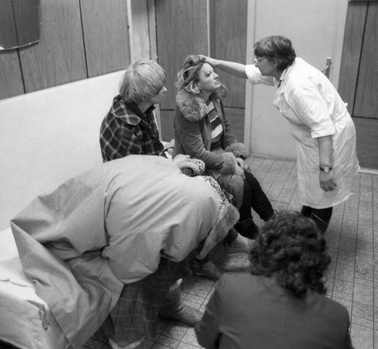 Прием пациенток в женском медвытрезвителе в Москве, 1991 год
