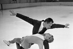Фигуристы Людмила Белоусова и Олег Протопопов, 1965 год
