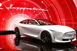 Концепт Infiniti Q Inspiration на автосалоне в Детройте, январь 2018 года
