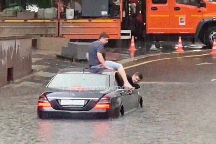 Последствия сильного дождя в&nbsp;Москве, 25&nbsp;июля 2022&nbsp;года