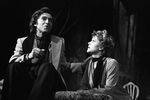 Сцена из спектакля «Царствие земное» по пьесе Теннесси Уильямса.
Лот — артист Геннадий Бортников, Мэртл — актриса Валентина Талызина, 1980 год 