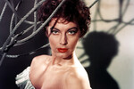 Актриса Ава Гарднер в фильме «Босоногая графиня» (1954) 