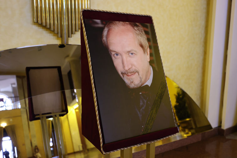 Во время церемонии прощания с&nbsp;бывшим солистом ВИА &laquo;Песняры&raquo; Леонидом Борткевичем в&nbsp;Минске, 15&nbsp;апреля 2021&nbsp;года