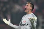 Вратарь Артем Ребров