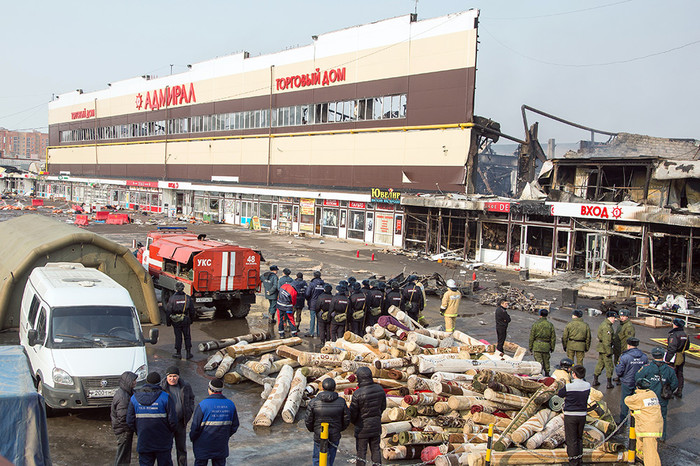 Во время разбора завалов в&nbsp;торговом центре &laquo;Адмирал&raquo;